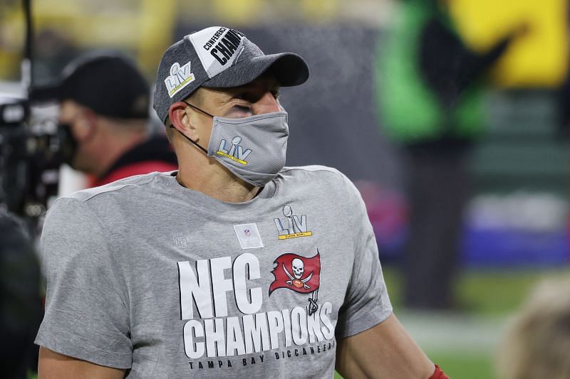 Where to get Tampa Bay Buccaneers NFC Champions 2021 shirts, hats and other  gear 