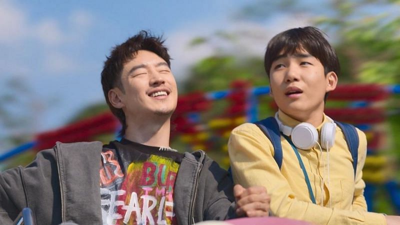 Lee Je Hoon and Tang Jun Sang star in Move to Heaven (Image via Netflix)