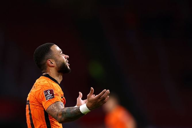 3 reasons why FC Barcelona should not sign Memphis Depay