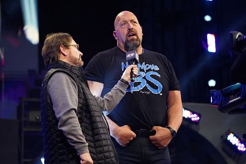 Paul Wight with Tony Schiavone