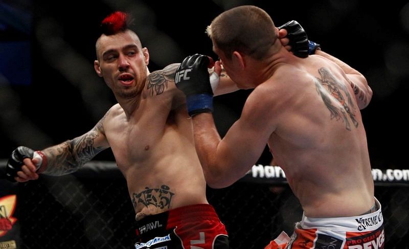 Dan Hardy (left)