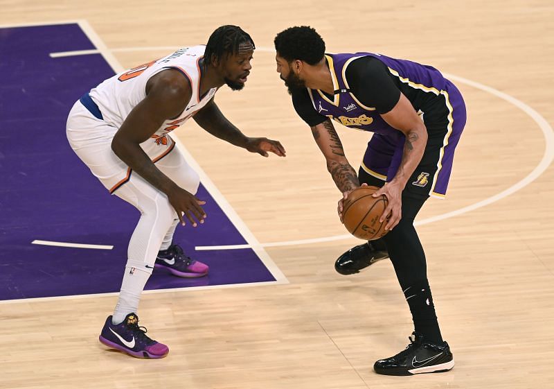 I M Hurting La Lakers Anthony Davis Gives Worrisome Update On Groin Injury He Suffered Against New York Knicks