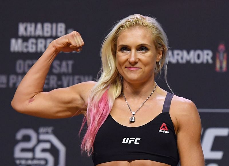 Yana Kunitskaya is one of the few female UFC fighters to have experience at 145lbs.