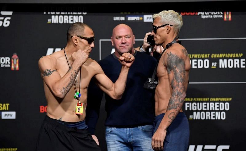 Tony Ferguson (left) and Charles Oliveira (right)