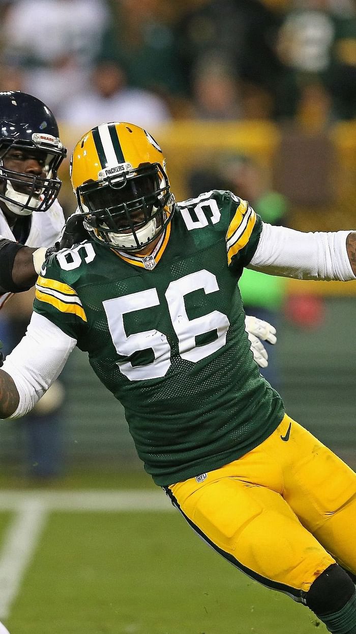 Julius Peppers Moves into 4th on All-Time Sacks List, News, Scores,  Highlights, Stats, and Rumors