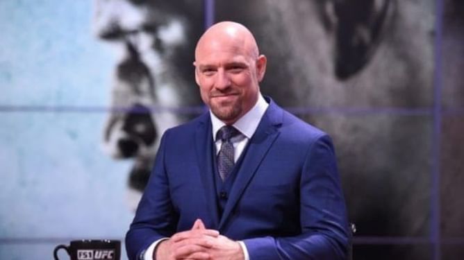 Report: WWE RAW to have Jimmy Smith added to its announce team