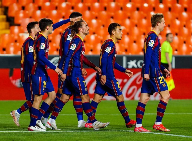 Barcelona condemn Valencia in a nerve-wracking game!