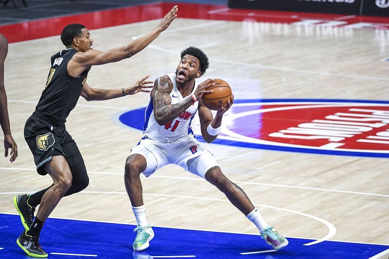 Saddiq Bey with the Detroit Pistons makes a case for NBA Rookie of the Year