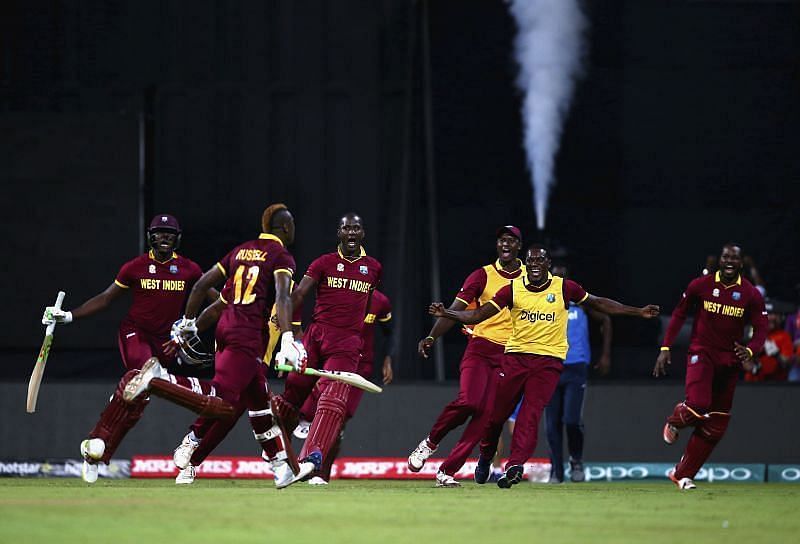 2016 का टी20 वर्ल्ड कप जीतने के बाद वेस्टइंडीज टीम