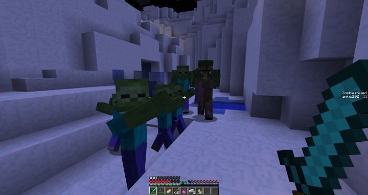 Fighting zombies (Image via planetminecraft)