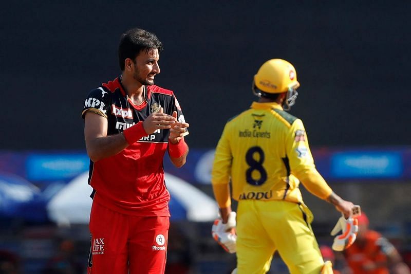 RCB&#039;s Harshal Patel in action during Match 19 of IPL 2021 against CSK. Pic: IPLT20.COM