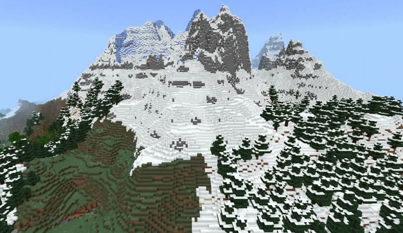 New large mountains biomes (Image via Minecraft Wiki)
