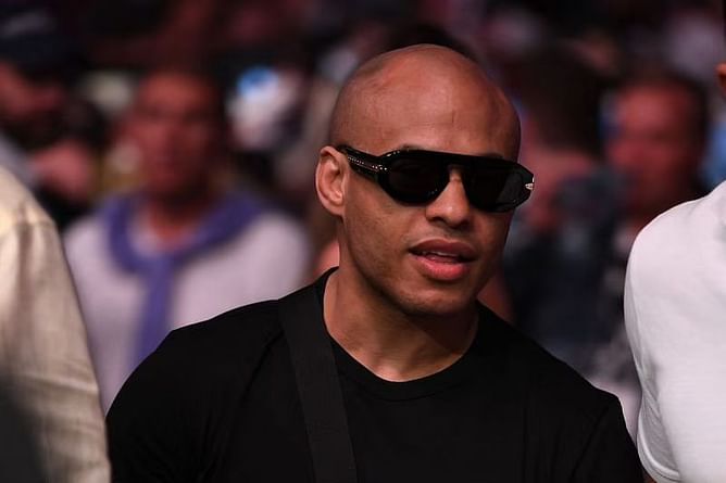 Ali Abdelaziz offers Tony Ferguson a fight with Islam Makhachev after 'El Cucuy' announces he isn't retiring