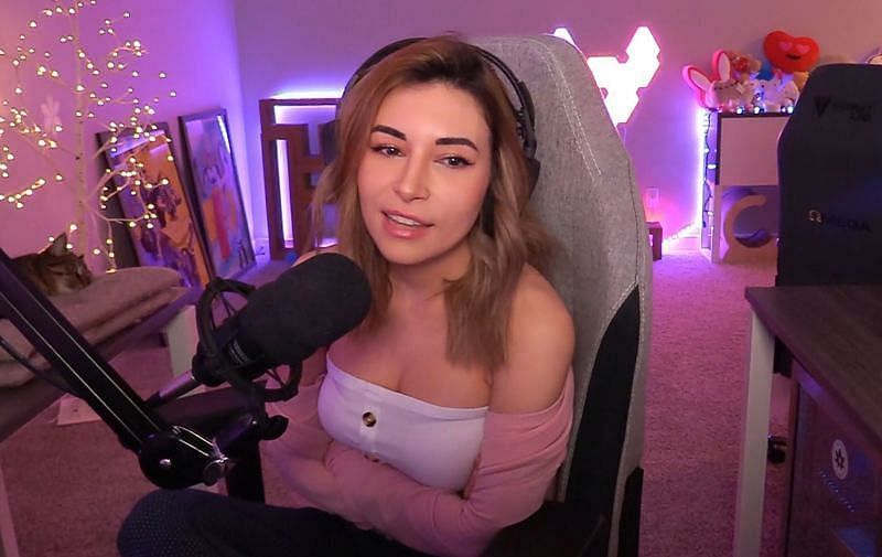 Alinity revealed that she earns a lot more on the adult platform OF, than on Twitch.