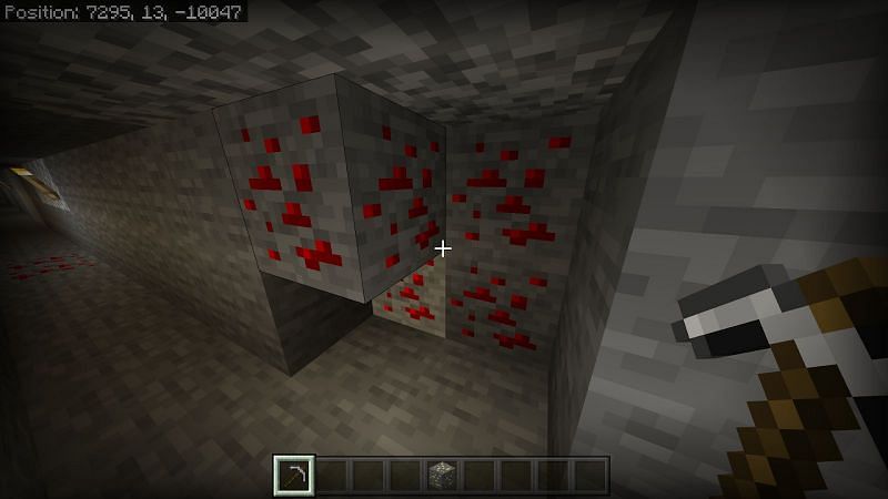 Looking for Redstone Ore
