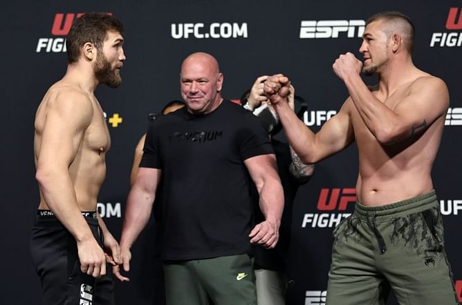 What does a split draw mean in the UFC?