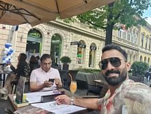 "Lunch date with the legend" - Dinesh Karthik having fun with Sunil Gavaskar ahead of WTC final