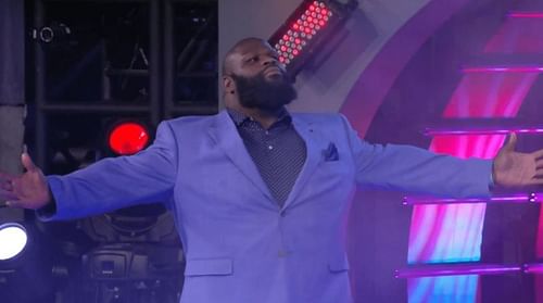 Why didn't Mark Henry's reveal at AEW Double or Nothing get more time?