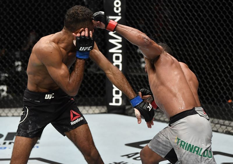 Francisco Trinaldo&#039;s fight with Jai Herbert saw a terribly late stoppage from ref Herb Dean