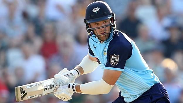 David Willey in action for Yorkshire