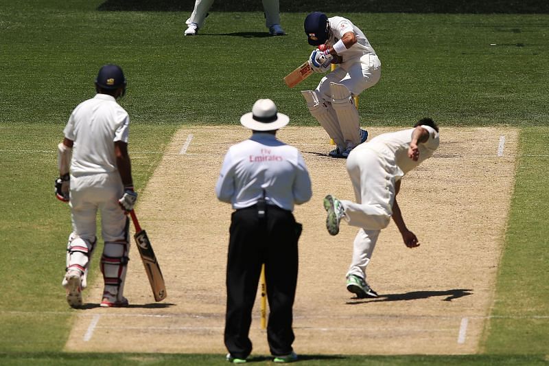 Aussie speedster Mitchell Johnson hit Virat Kohli on the helmet in the Adelaide Test in 2014