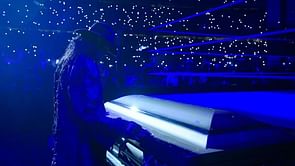 "I've been in so many different caskets" - WWE legend discusses his experiences wrestling The Undertaker