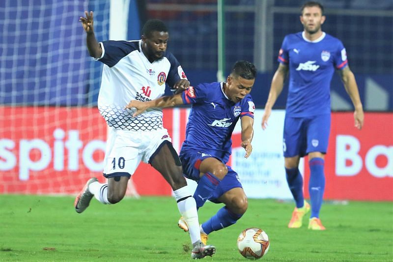 Suresh Wangjam (C) in action for Bengaluru FC against SC East Bengal in last season&#039;s ISL