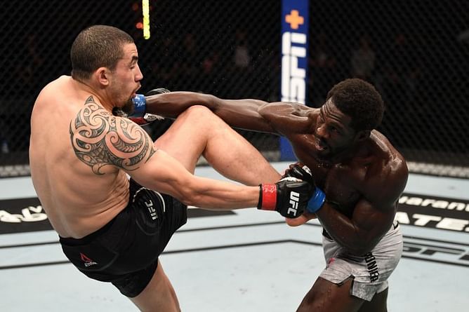 'I felt the bone moving around' - Jared Cannonier recalls the pain he felt when Robert Whittaker broke his arm
