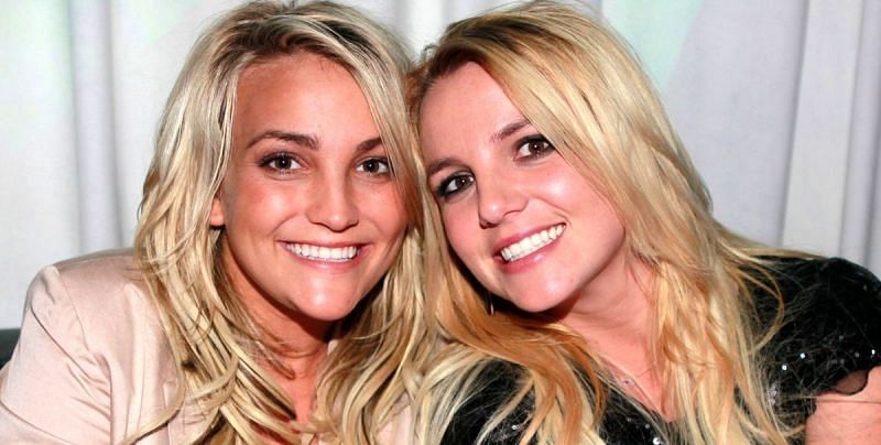 Britney Spears with her sister Jamie Lynn Spears (Image via Getty Images)