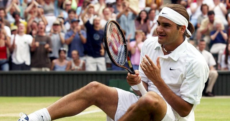 Roger Federer exults after beating Pete Sampras.