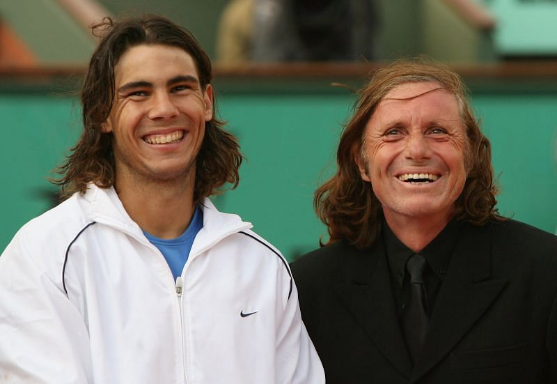 Rafael Nadal (L) and Guillermo Vilas