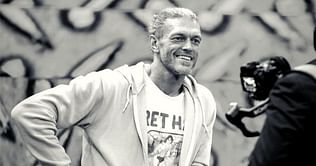 "I'm not going to lie" - 5-Time WWE Champion admits that Edge carried him in a major match