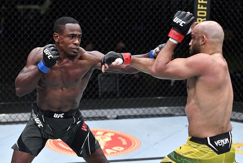 Jeremiah Wells debuted in the UFC in explosive fashion with a win over Warlley Alves.