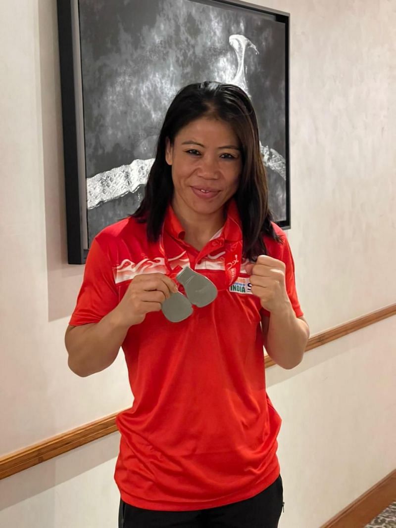 Mary Kom with the Asian Boxing Championships silver medal