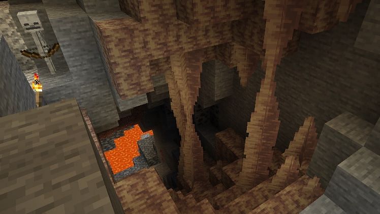 Pointed dripstone (Image via Mojang)