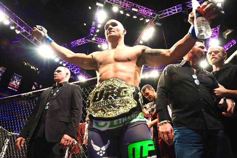 It took Robbie Lawler two attempts - and 12 years - to win the UFC welterweight title.