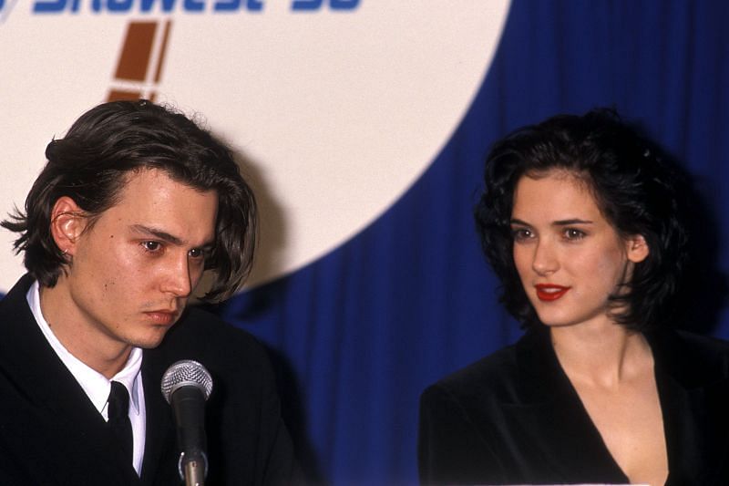 Winona Ryder and Johnny Depp (Image via Ron Galella/Getty Images)