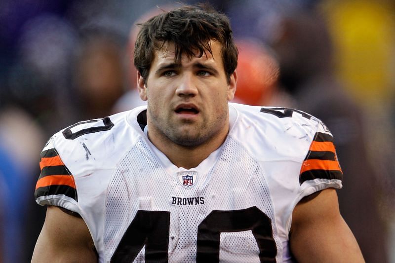 EA Sports Reveals Madden '12 Cover Featuring Peyton Hillis - SB Nation  Cleveland