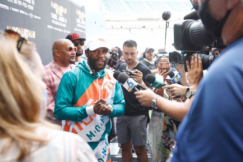 Floyd Mayweather v Logan Paul - Media Availability