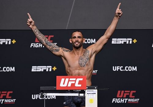 Santiago Ponzinibbio at the UFC Vegas 28 Weigh-in