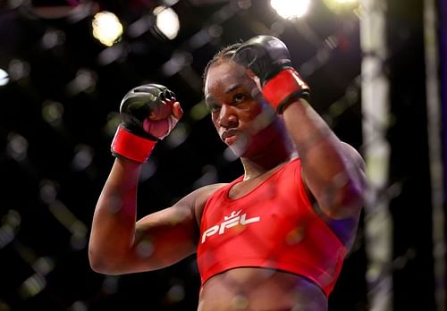 Claressa Shields v Brittney Elkin