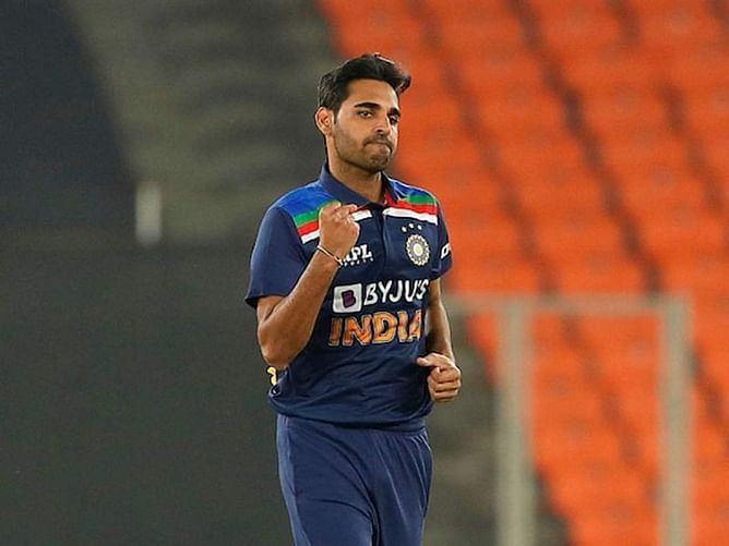 [Watch] Bhuvneshwar Kumar's wife posts cute picture with cricketer, fans say he's missed in WTC final