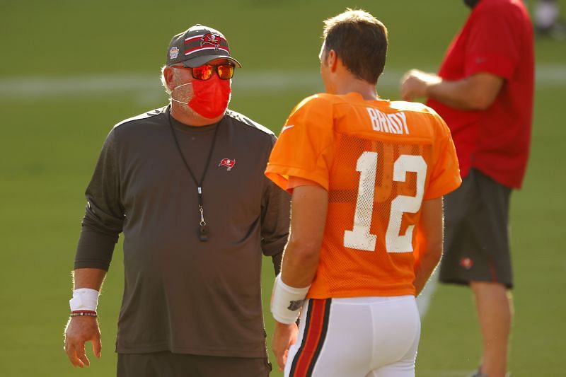 Tampa Bay Buccaneers NFL Training Camp Bruce Arians and Tom Brady discuss practice.