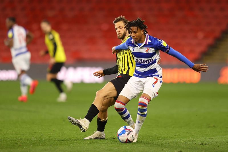 Michael Olise in action for Reading in the Sky Bet Championship