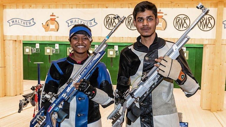 Divyansh Panwar and Elavenil Valarivan will have a shot at earning a medal in the mixed 10m Air Rifle event. (Source: Olympics)