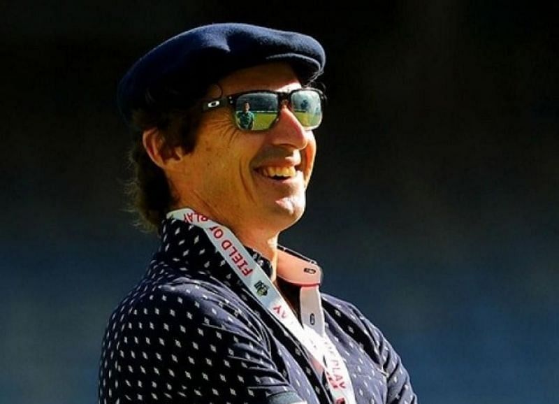 Brad Hogg devised a bowling plan for India