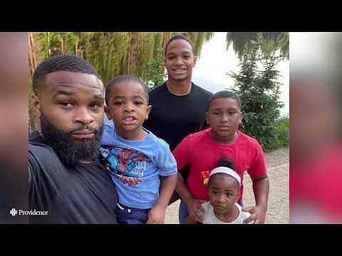 Tyron Woodley with kids