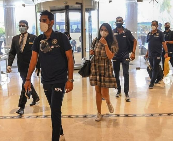 [In Pictures] Team India arrive in Sri Lanka for limited-overs series