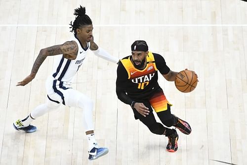 Memphis Grizzlies Ja Morant battles against Mike Conley