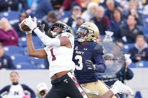 Navy cornerback Cameron Kinley